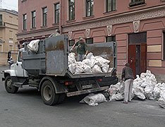 вывоз мусора с грузчиками